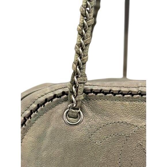 Chanel Goatskin Luxe Ligne Bowling Bag* Bronze Metallic*COA *sticker in tact - Picture 4 of 16